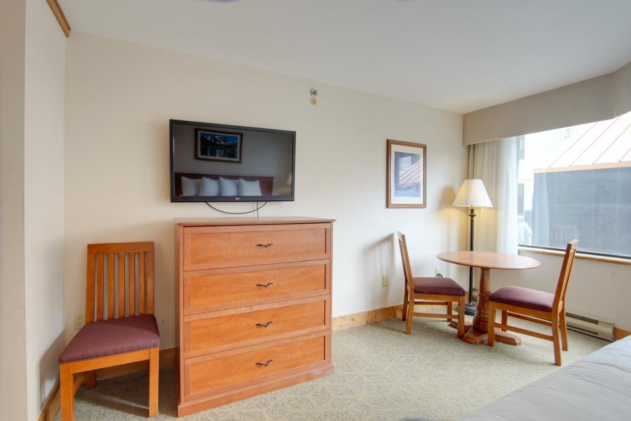 Ski-Inandski-Out Crested Butte Studio With Pool Access Экстерьер фото